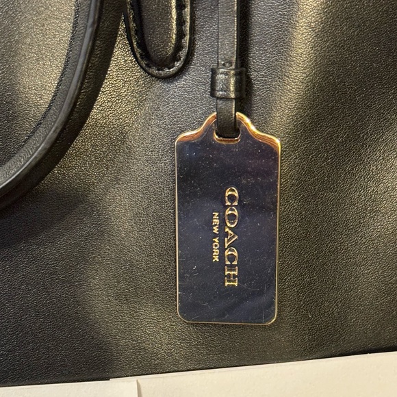 Vintage Coach New York cross body or handles , used but pristine w certificate - Picture 5 of 11